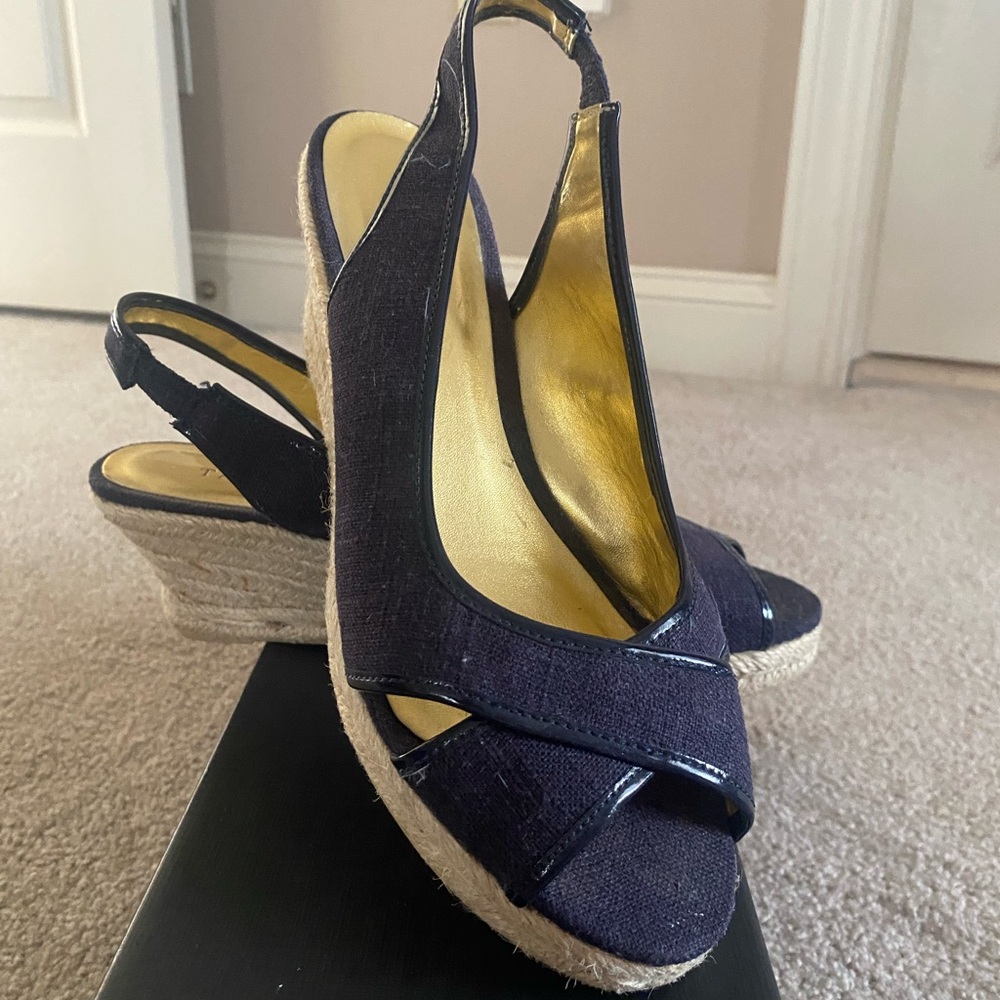Talbots Navy and Gold Wedge Sandals